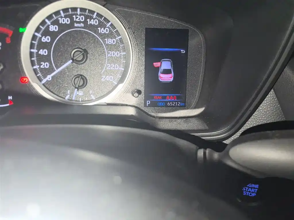 Toyota Levin 2019 185T CVT Luxury Edition China VI фото 8