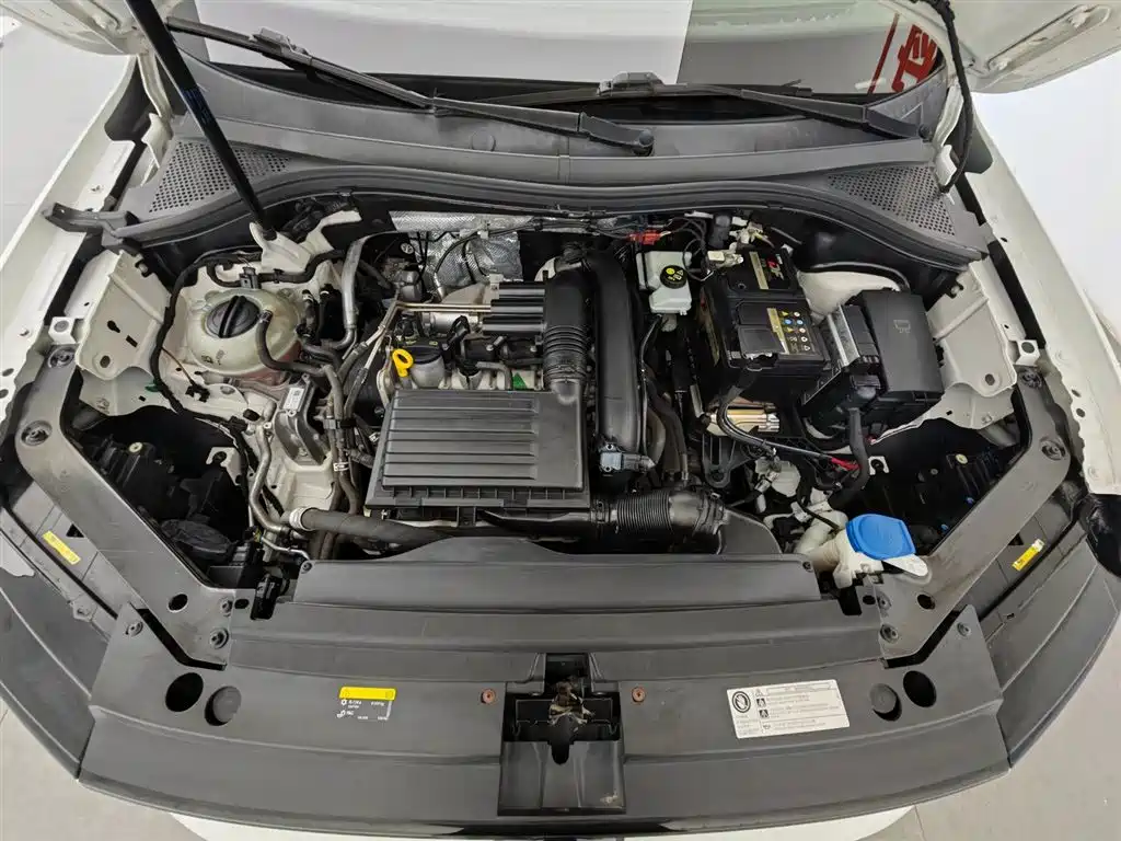 Volkswagen Tiguan L 2018 280TSI Automatic 2WD Comfort фото 6