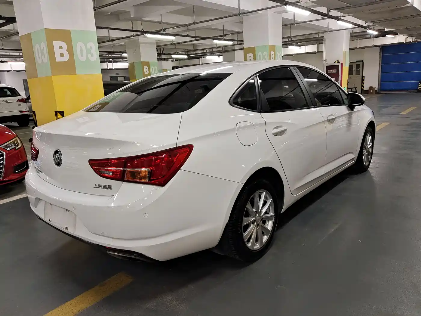 Buick Verano 2017 Sedan 20T DCT Leading фото 7