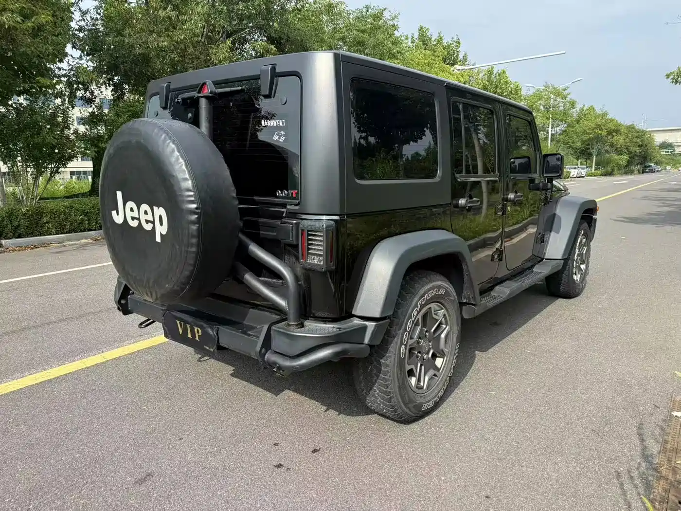 Фото 5 - Jeep Wrangler
