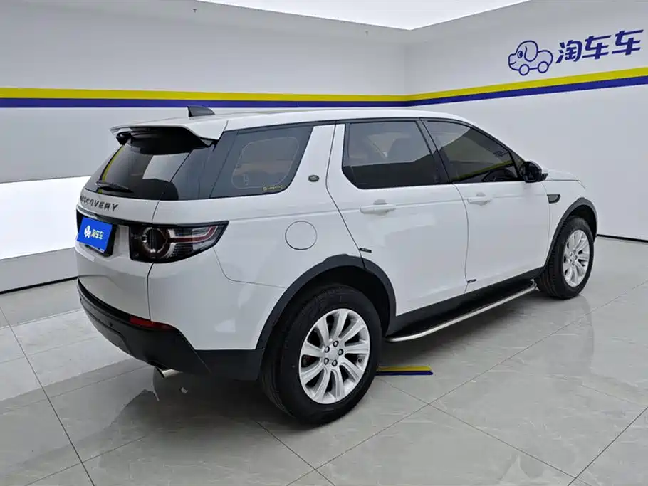 Land Rover Discovery Sport 2018 240PS SE Edition фото 3