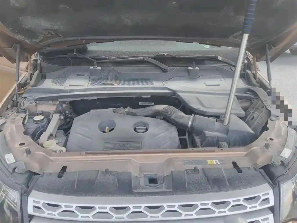 Land Rover Discovery Sport 2016 2.0T HSE фото 21