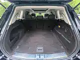 Фото 30 - Volkswagen Touareg