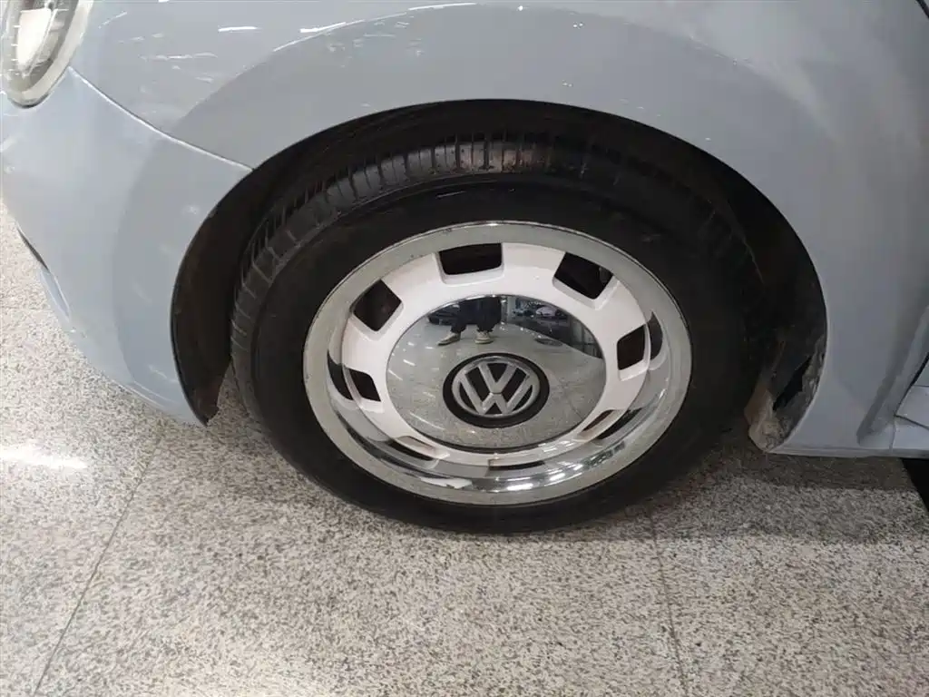 Volkswagen Beetle 2015 180TSI фото 23