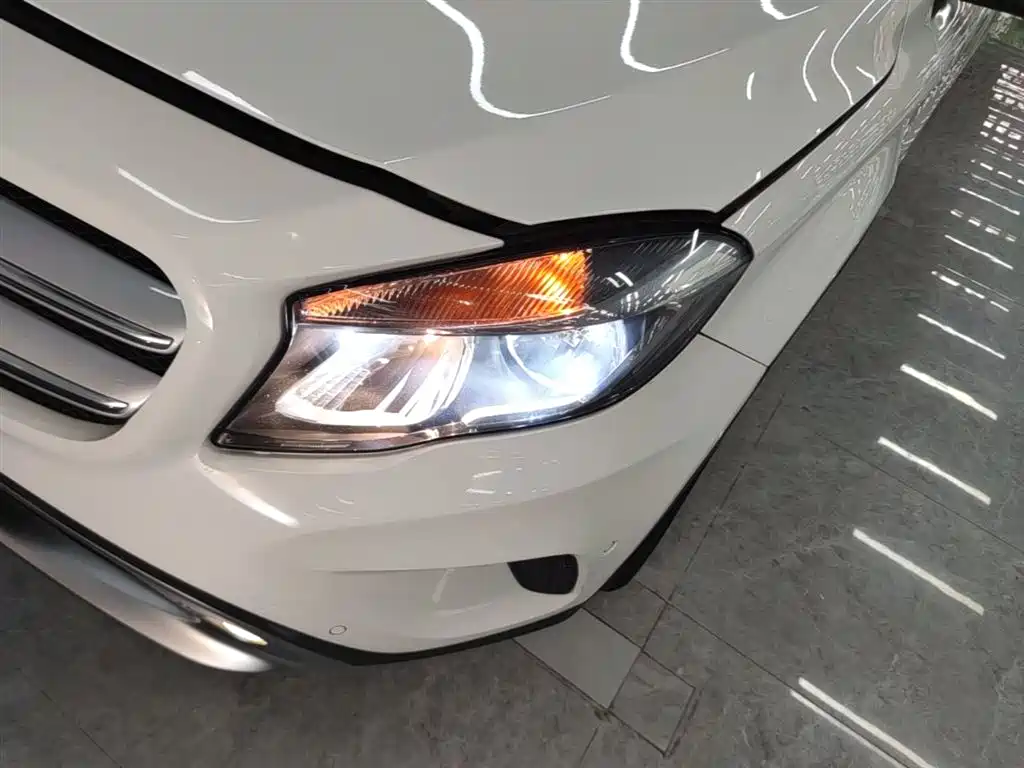 Mercedes-Benz GLA 2015 GLA 200 Dynamic фото 24