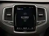 Photo 22 - Volvo XC90