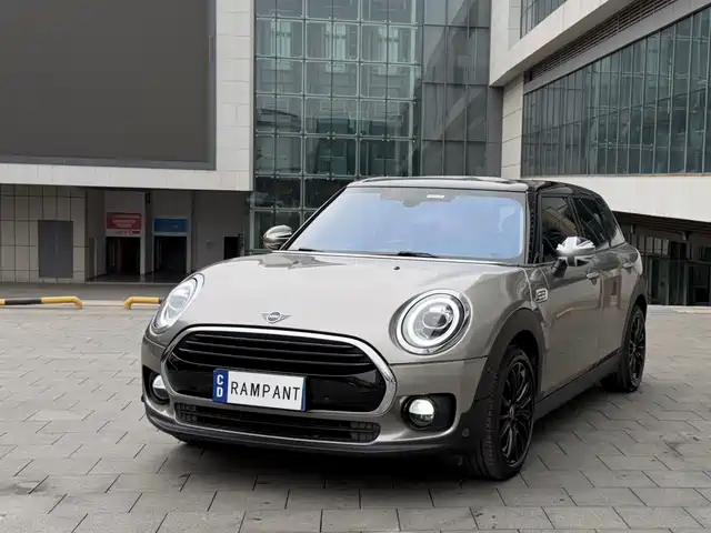 MINI CLUBMAN