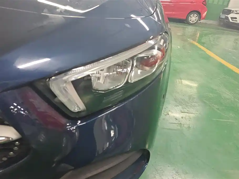 Mercedes-Benz A-Class 2019 A 200 L Sport Sedan фото 5