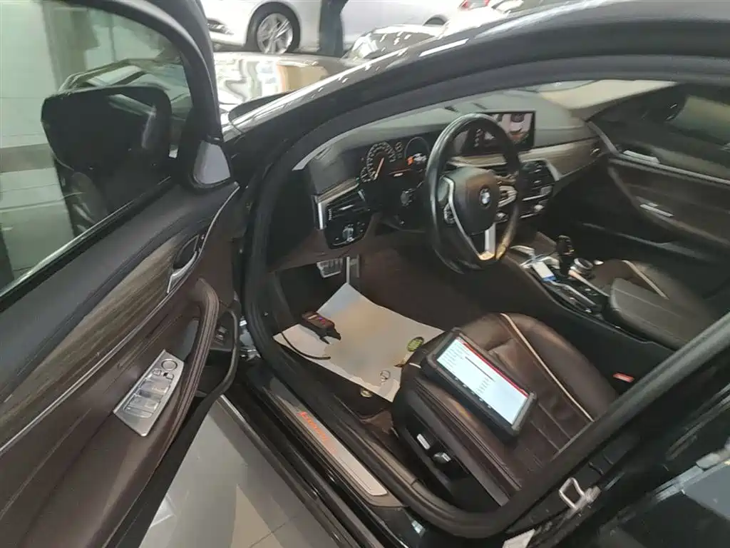 BMW 5 Series 2019 Facelift 530Li Premium Luxury Package фото 16