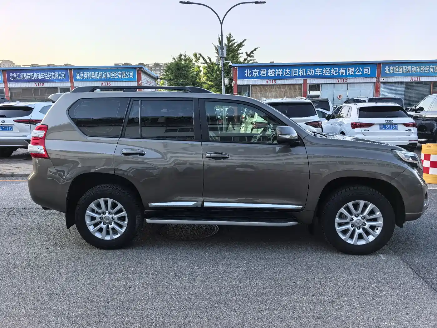 Toyota Prado 2016 3.5L Auto VX NAVI фото 5