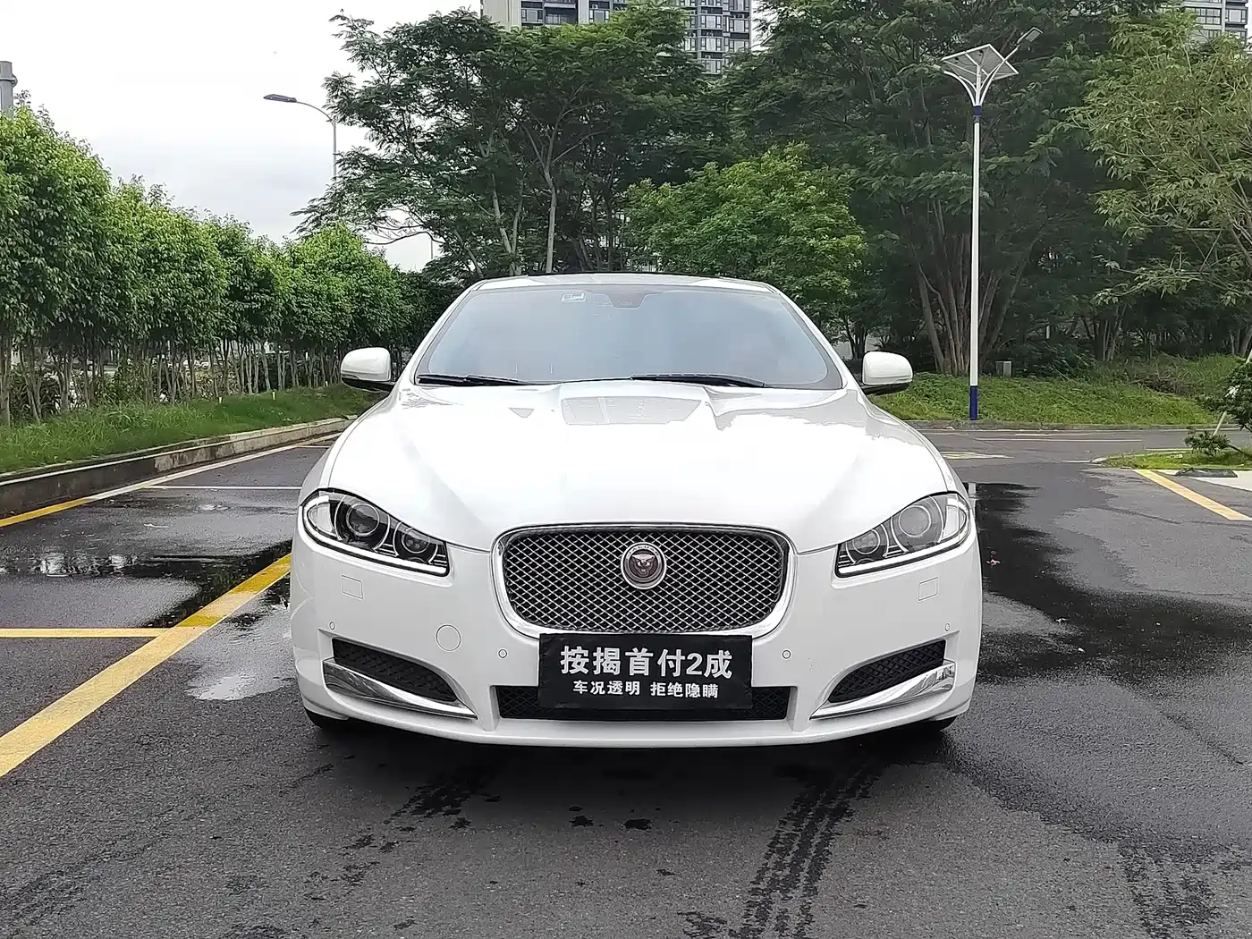 Jaguar XF 2015 2015 XF 2.0T Style Edition