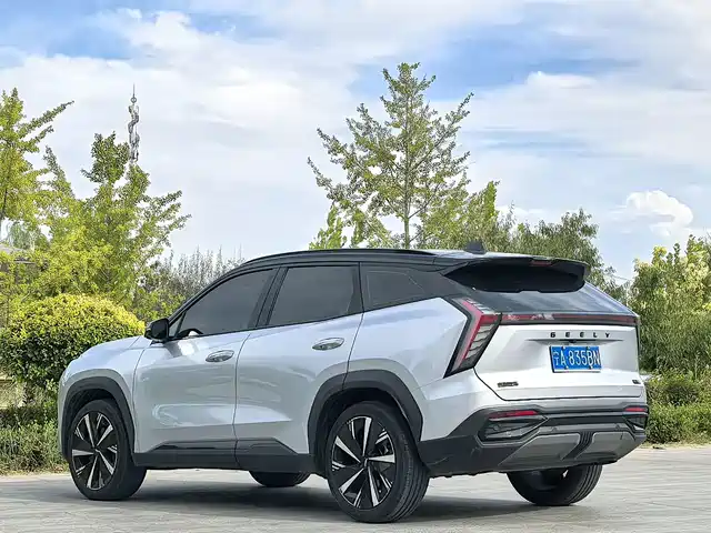 Geely Boyue L 2023 1.5TD DCT Premium — фото 4