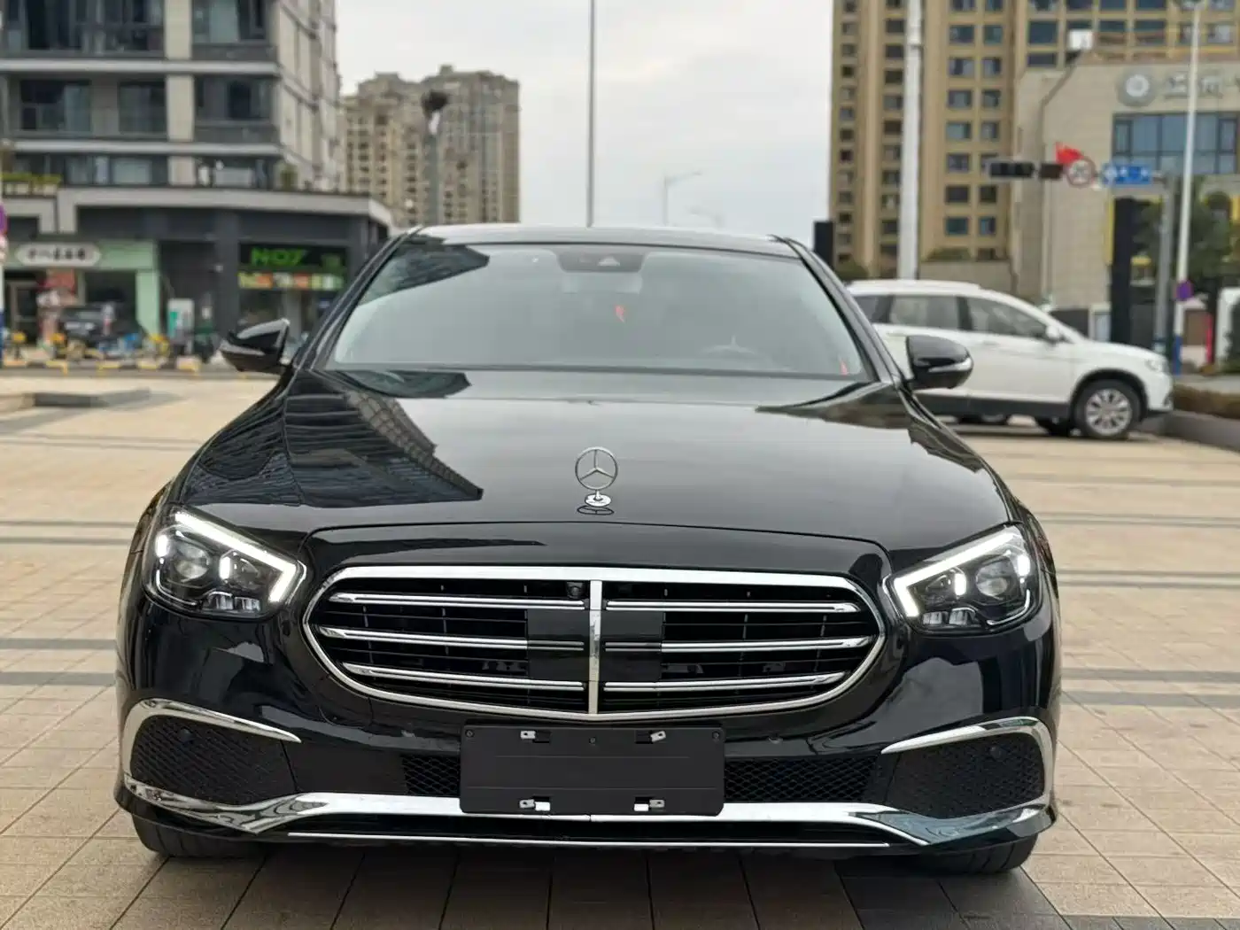 Mercedes-Benz E-Class 2017 Model E 320 L 4MATIC