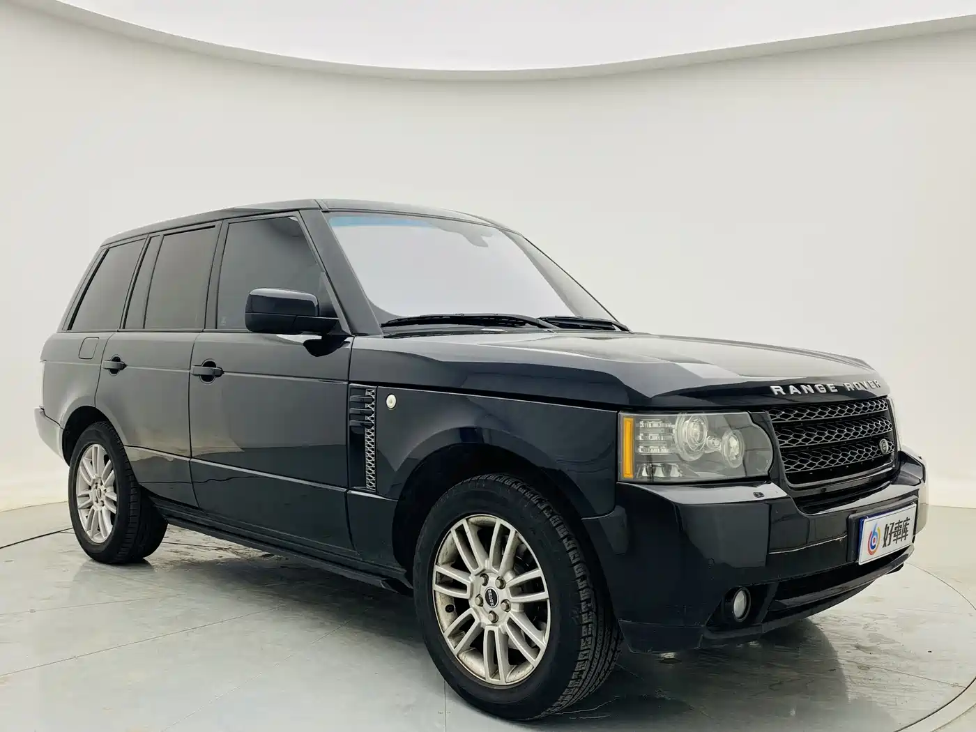 Land Rover Range Rover 2012 5.0 NA V8 фото 3