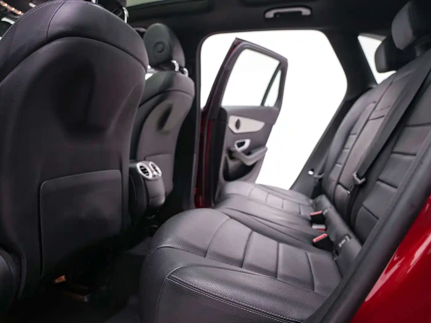 Mercedes-Benz GLC 2018 Facelift GLC 200 4MATIC фото 26