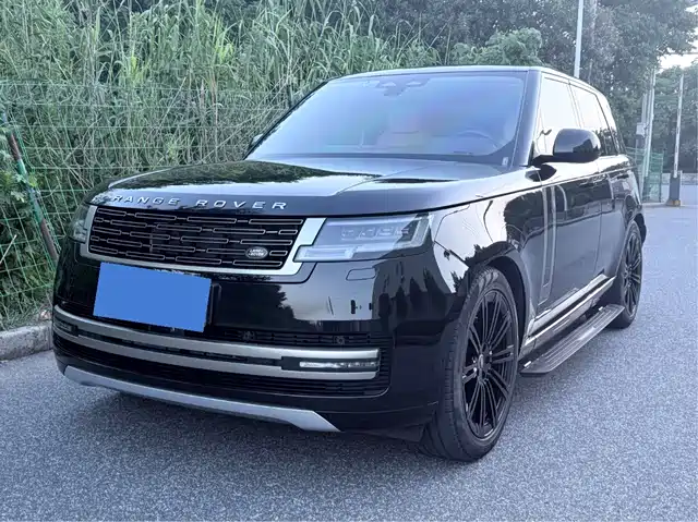  Land Rover Range Rover 2023 3.0 L6 360PS Golden Age Edition