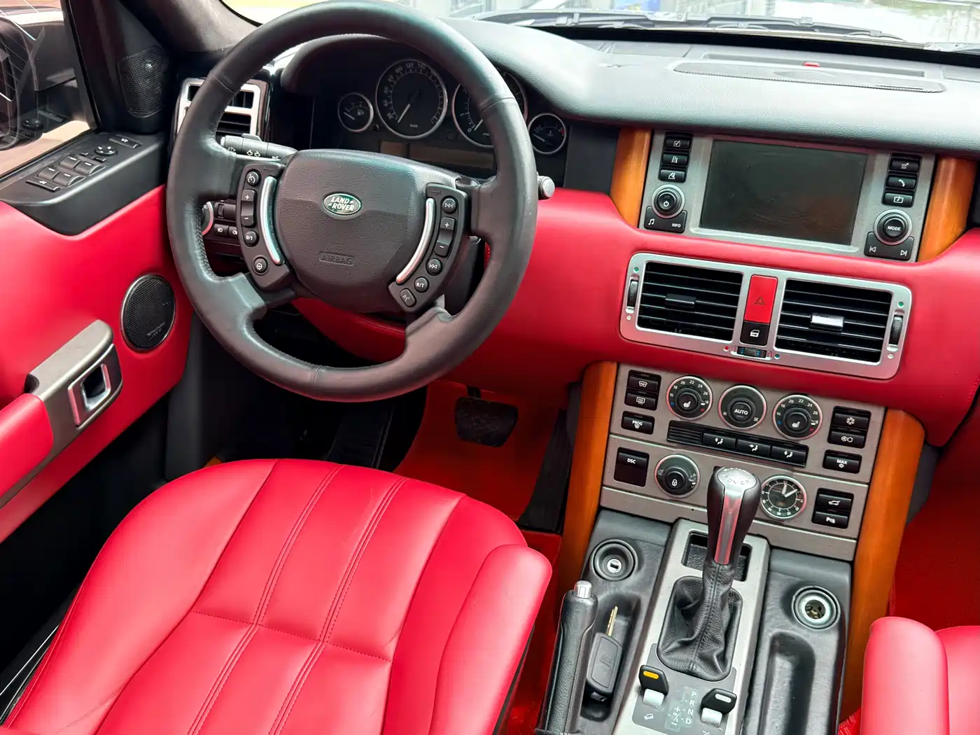 Land Rover Range Rover 2005 4.4 фото 8