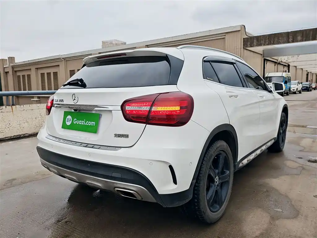Mercedes-Benz GLA 2019 GLA 200 Fashion фото 7