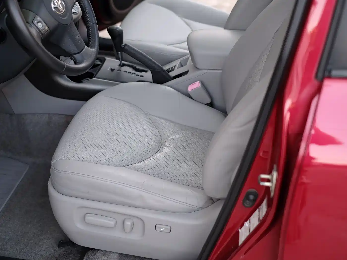 Toyota RAV4 Rongfang 2009 2.4L Automatic Luxury Edition фото 16