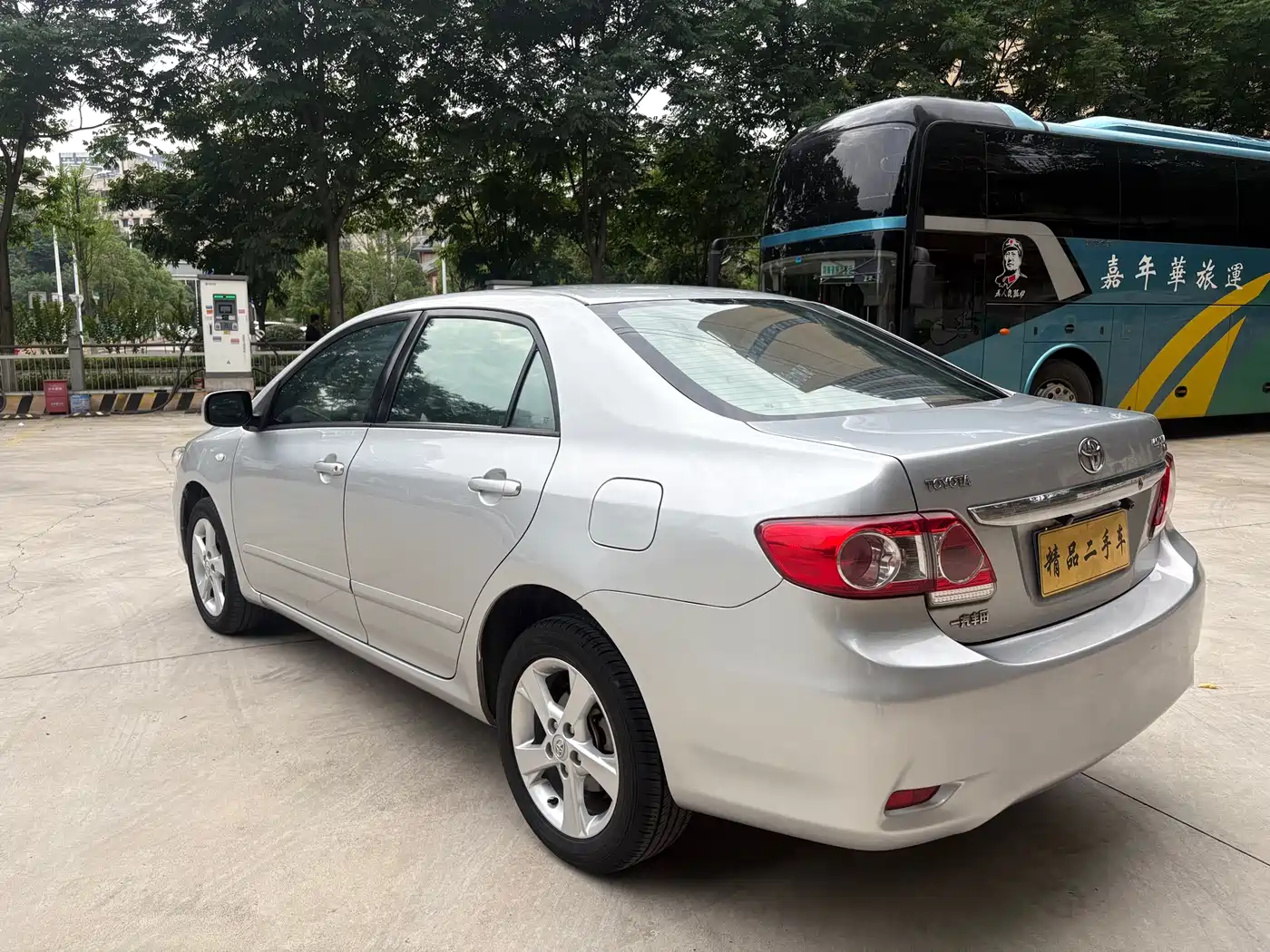 Toyota Corolla 2009 1.8L Automatic GLX-i Special Anniversary Edition фото 6