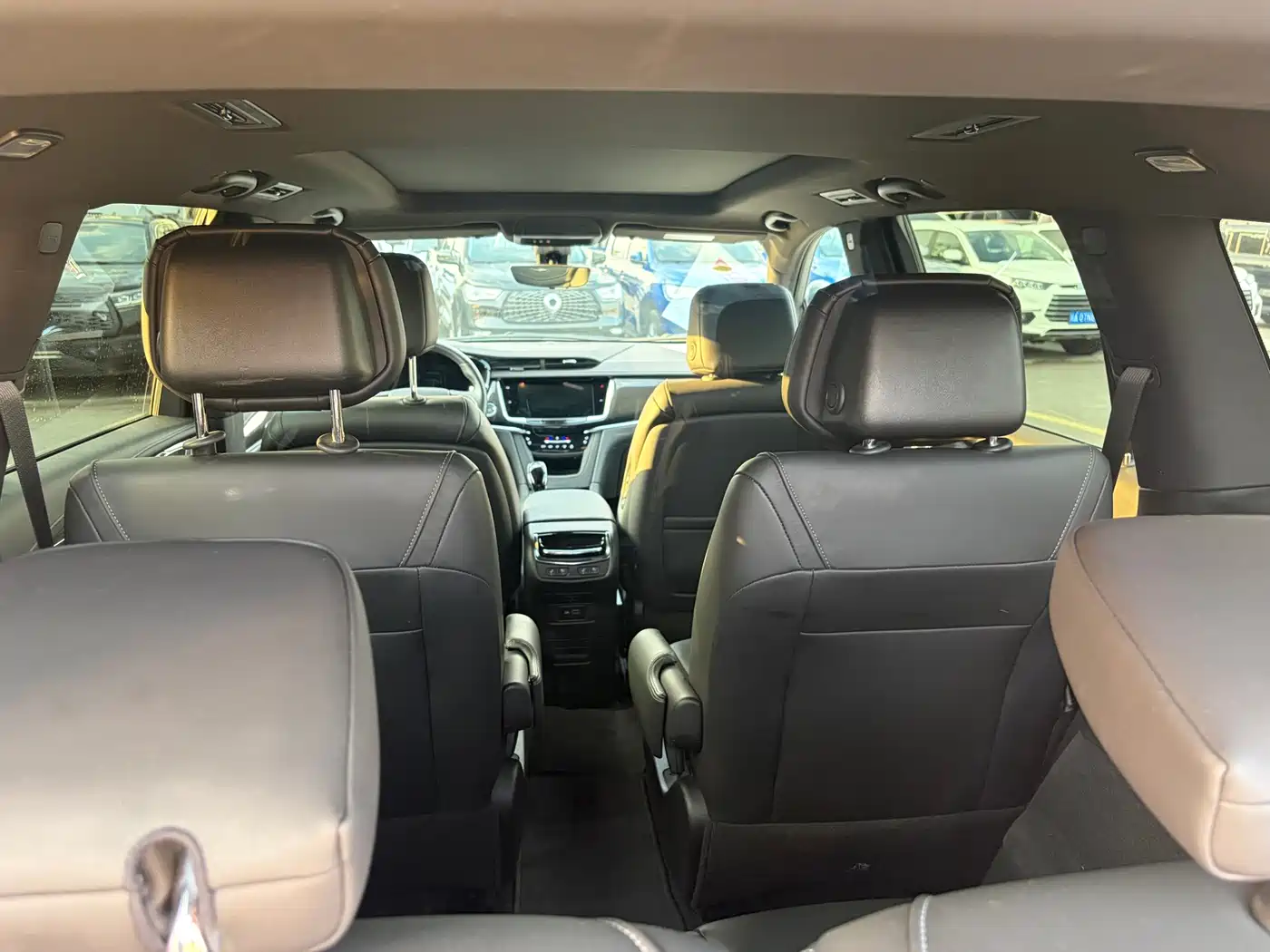 Cadillac XT6 2024 2025 2.0T 6-Seater AWD Executive Black Label Edition
