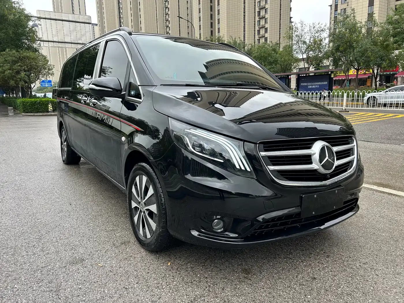 MERCEDES-BENZ VITO