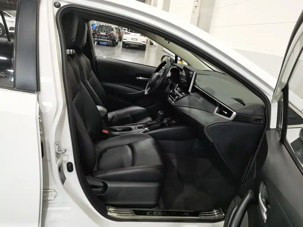 Photo 23 - Toyota Corolla