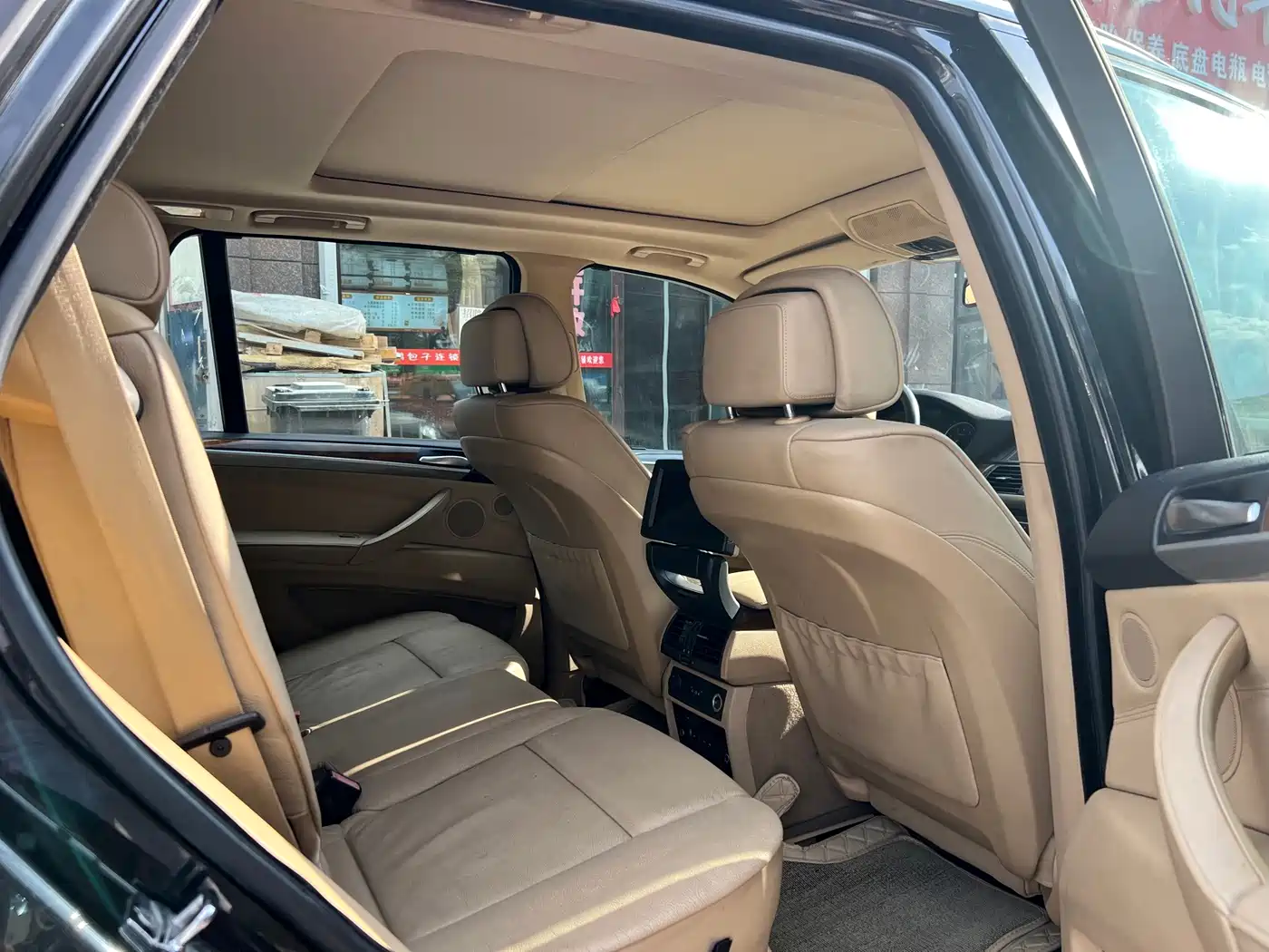 Фото 10 - BMW X5 (Import)