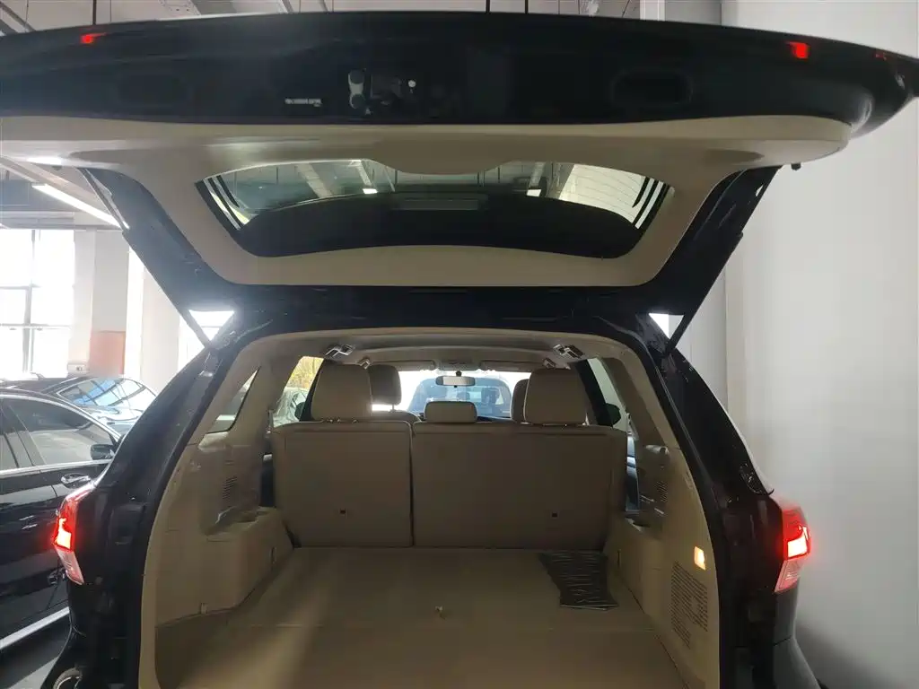 Toyota Highlander 2018 2.0T 2WD Elite 5-Seater China VI фото 16