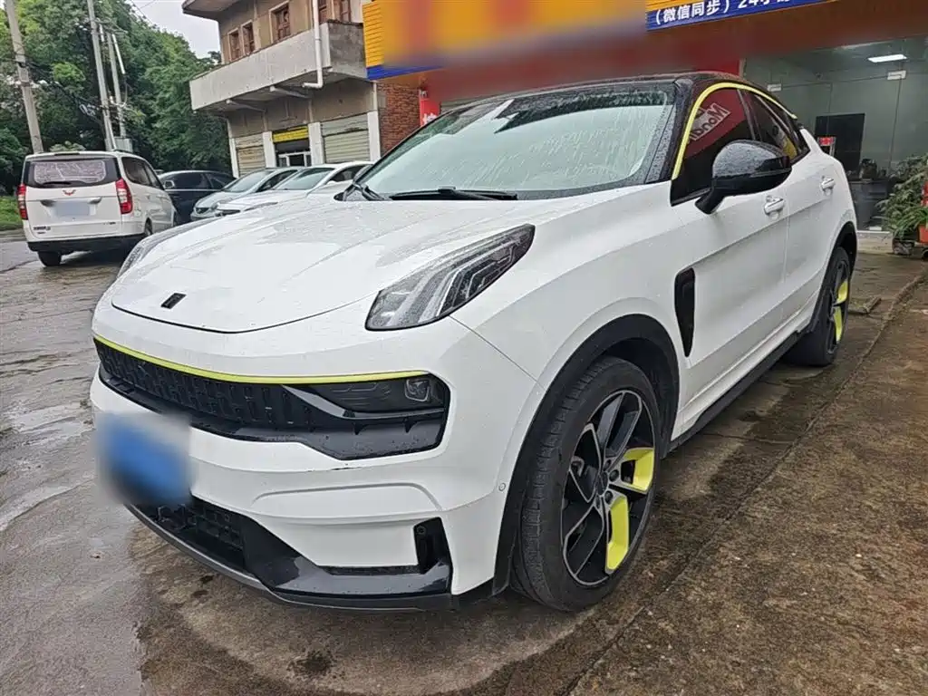 Lynk & Co 05 2020 2.0TD 2WD Shine Halo