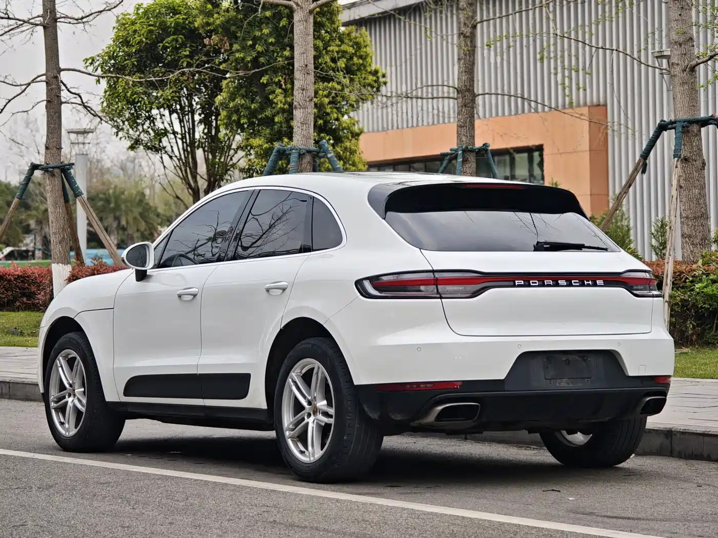 Porsche Macan 2021 Macan 2.0T фото 5