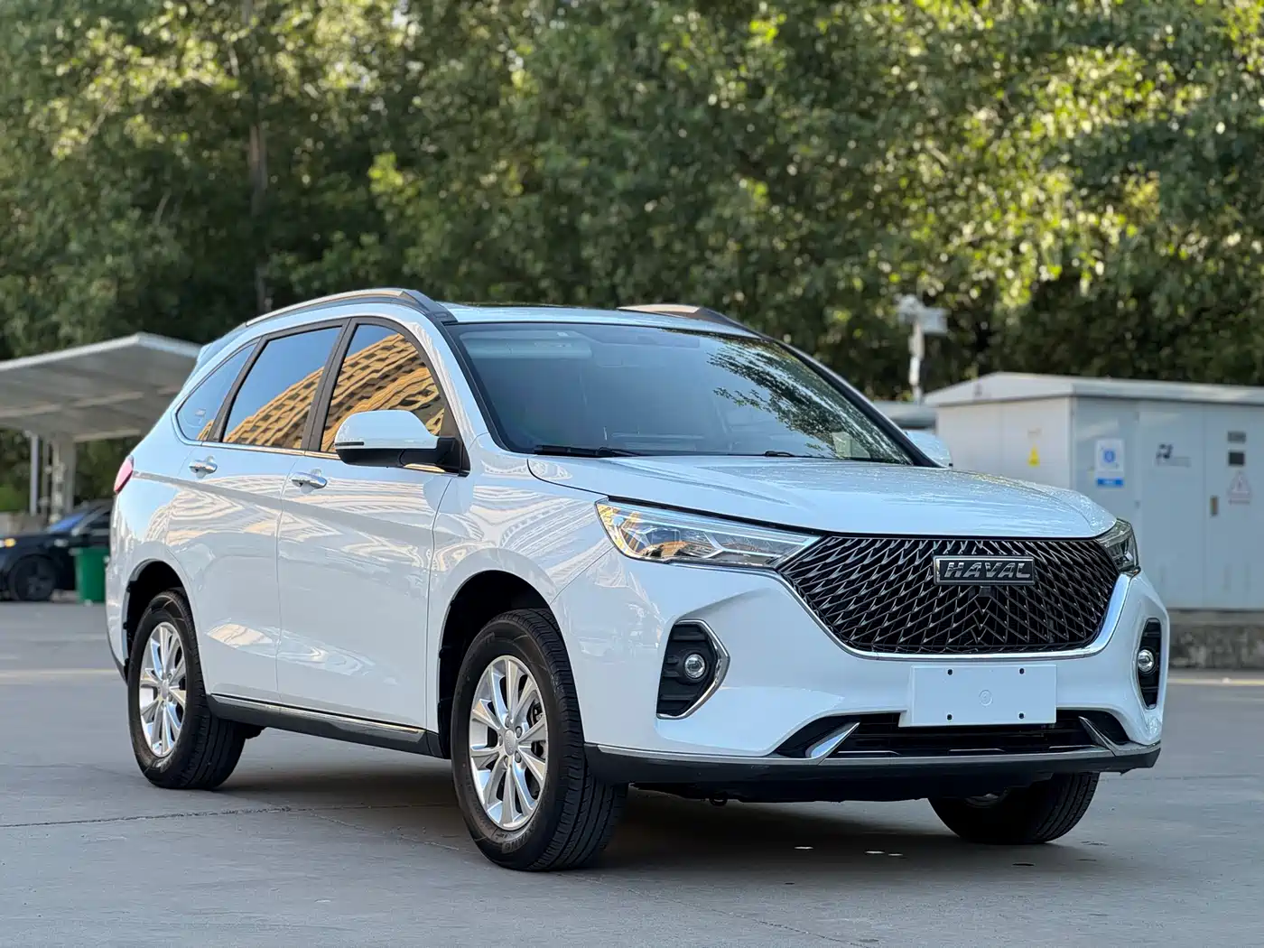 Haval M6 2021 PLUS 1.5T DCT Luxury Smart Connect фото 3
