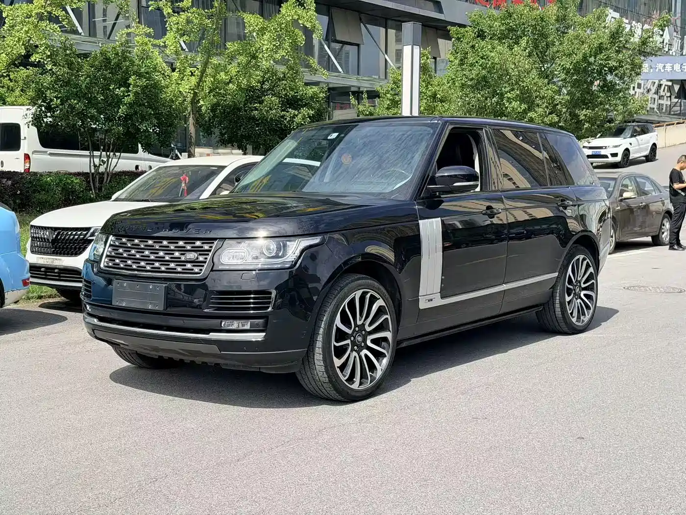 Land Rover Range Rover 2016 3.0 SC V6 Vogue LWB