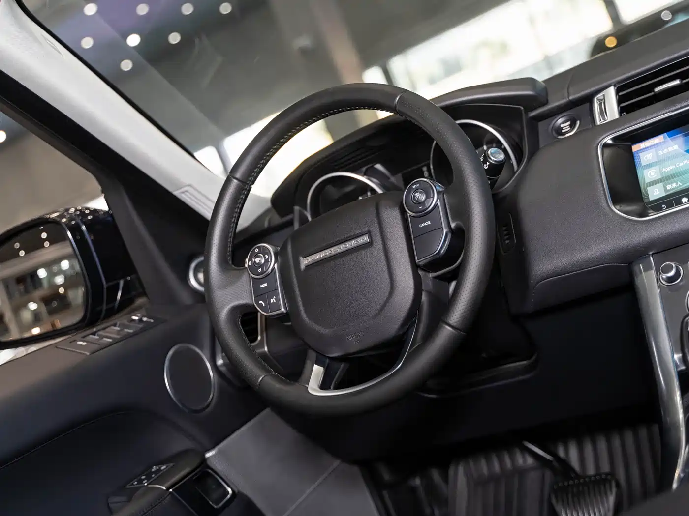Land Rover Range Rover Sport 2017 3.0 SC V6 SE фото 11