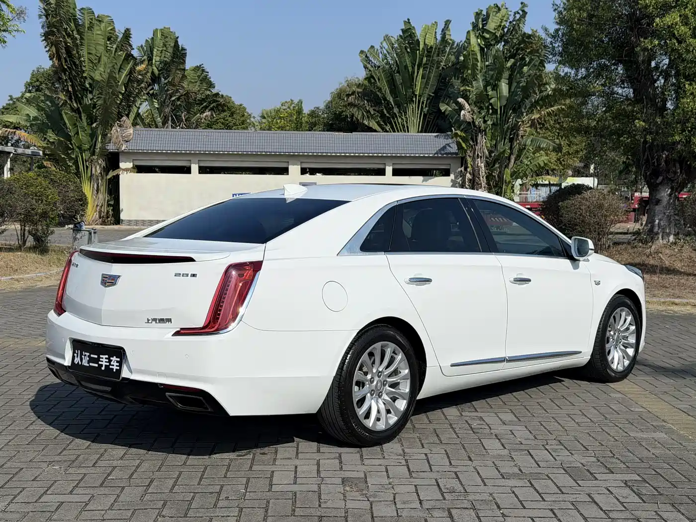 Cadillac XTS 2018 28T Technology фото 13