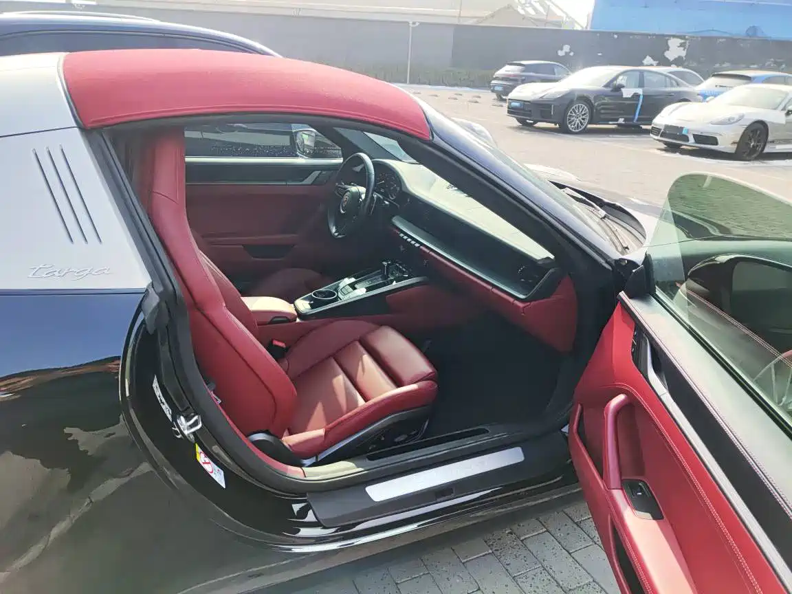 Porsche 911 2022 Targa 4 3.0T фото 9