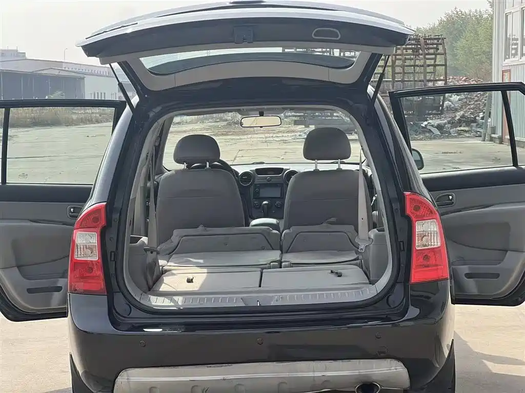 Kia Carens 2011 2.0L 7-Seater Automatic Standard фото 19