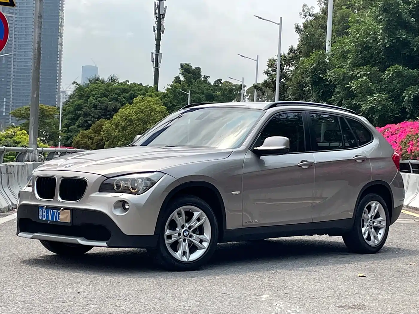 BMW X1 2012 sDrive20i Leading Model