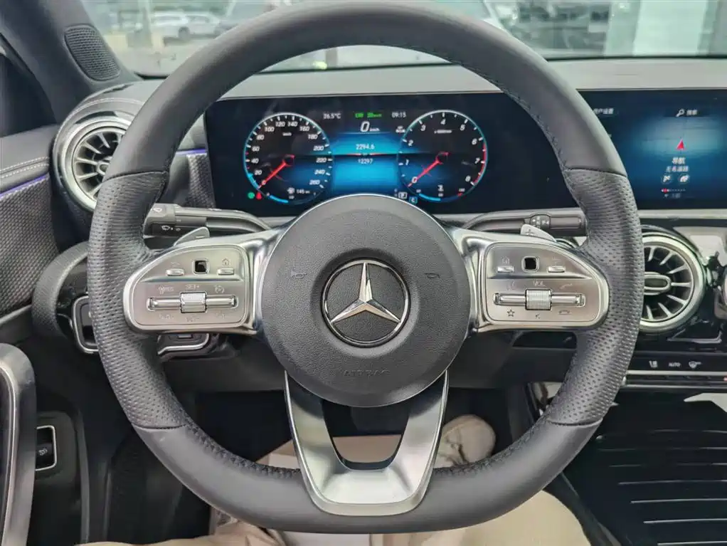 Mercedes-Benz A-Class 2022 A 200 L Sport Sedan Style фото 4