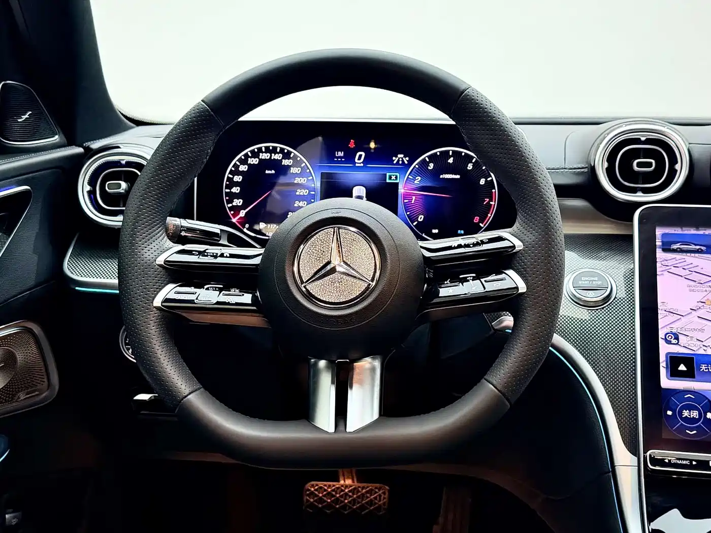 Mercedes-Benz C-Class 2023 Facelift C 260 L Night Sport Edition фото 25