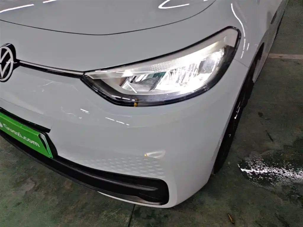 Volkswagen ID.3 2023 Pure Smart Edition фото 23