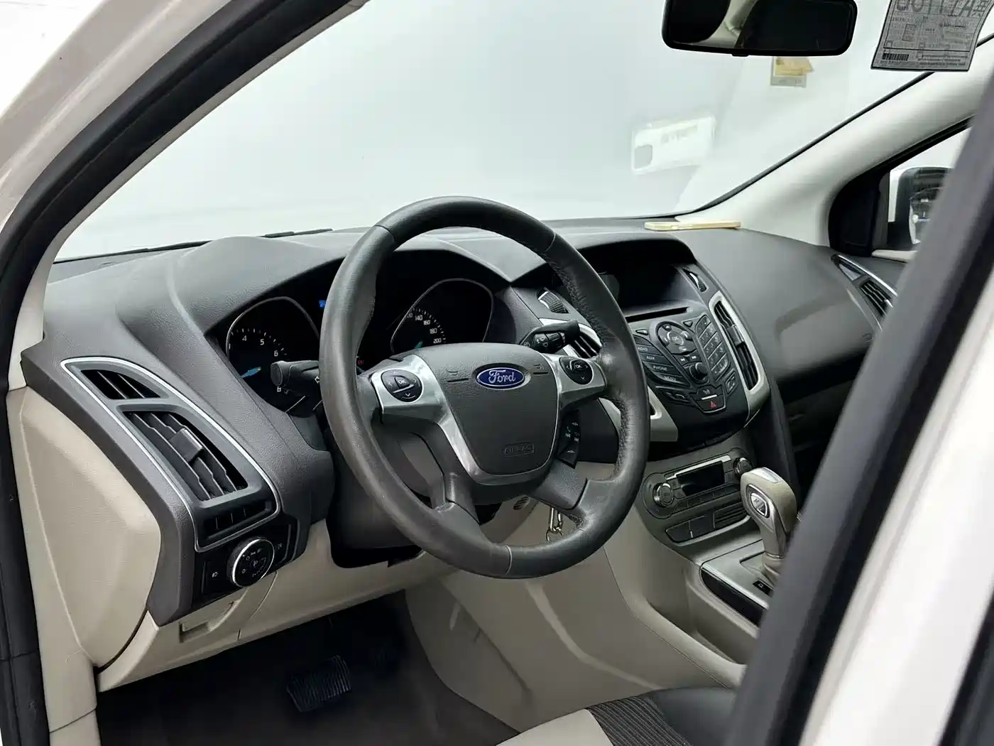 Ford Focus 2013 2012 Sedan 1.6L Automatic Trend