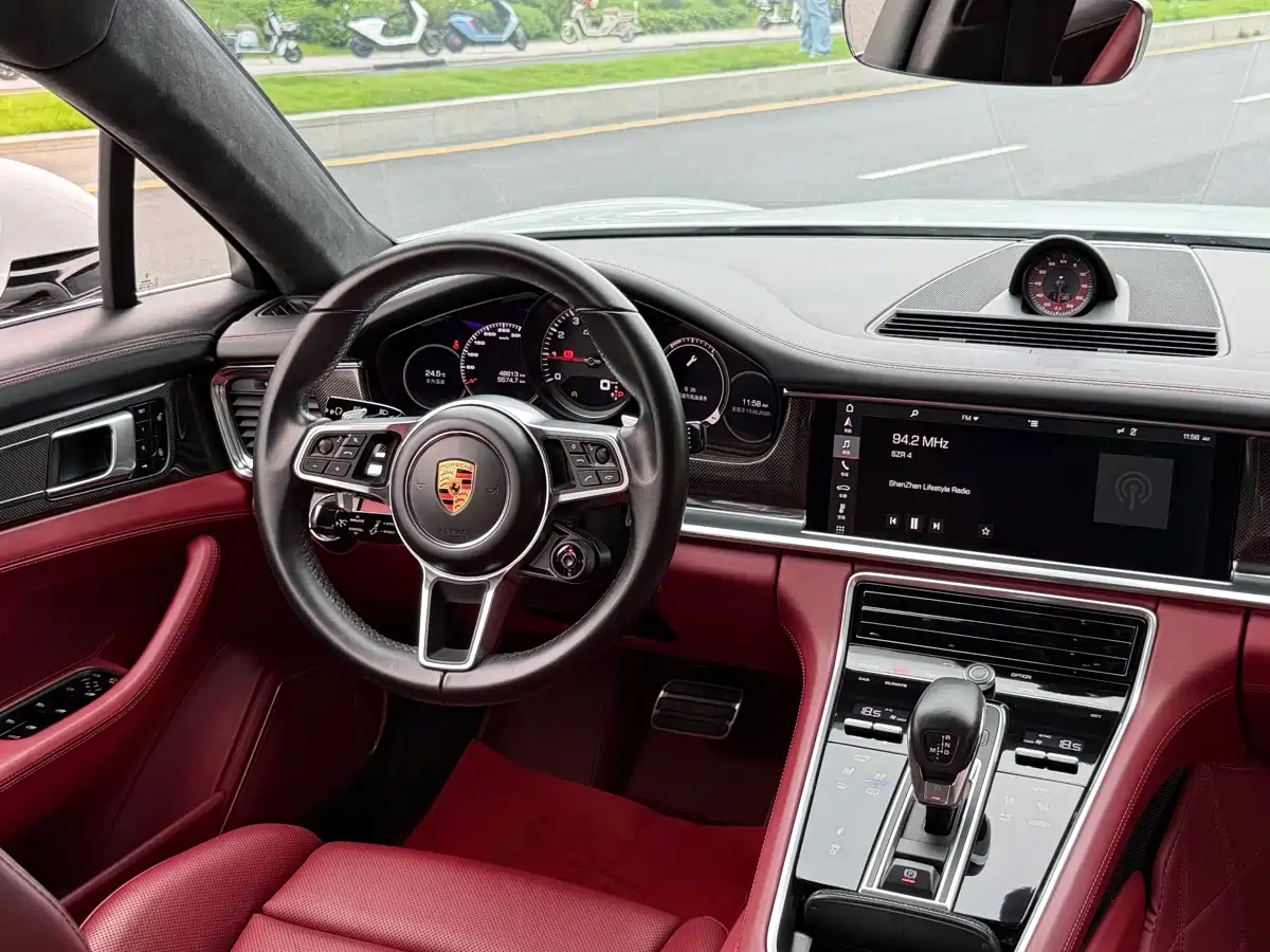 Porsche Panamera 2017 Panamera Turbo Executive Long Wheelbase 4.0T фото 8