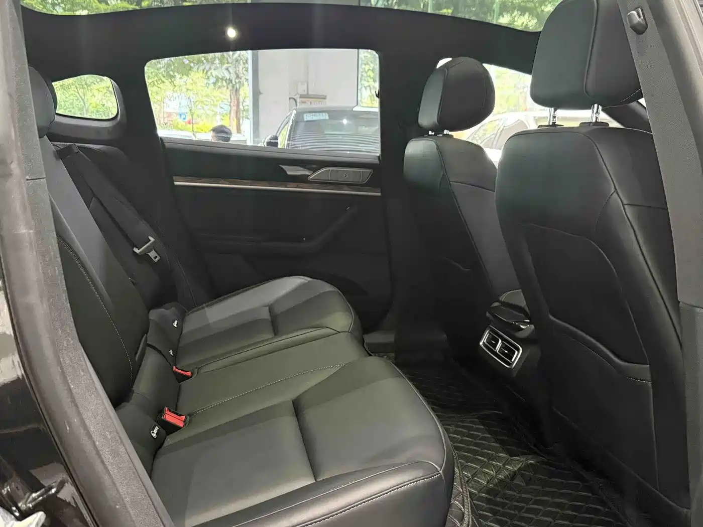 Nezha Auto Nezha S 2023 2024 Model Range Extender 1060 Lite