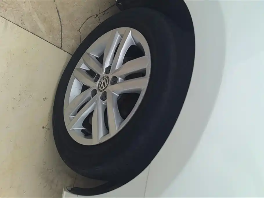 Volkswagen Jetta 2019 Dream Edition 1.5L Auto Fashion фото 6