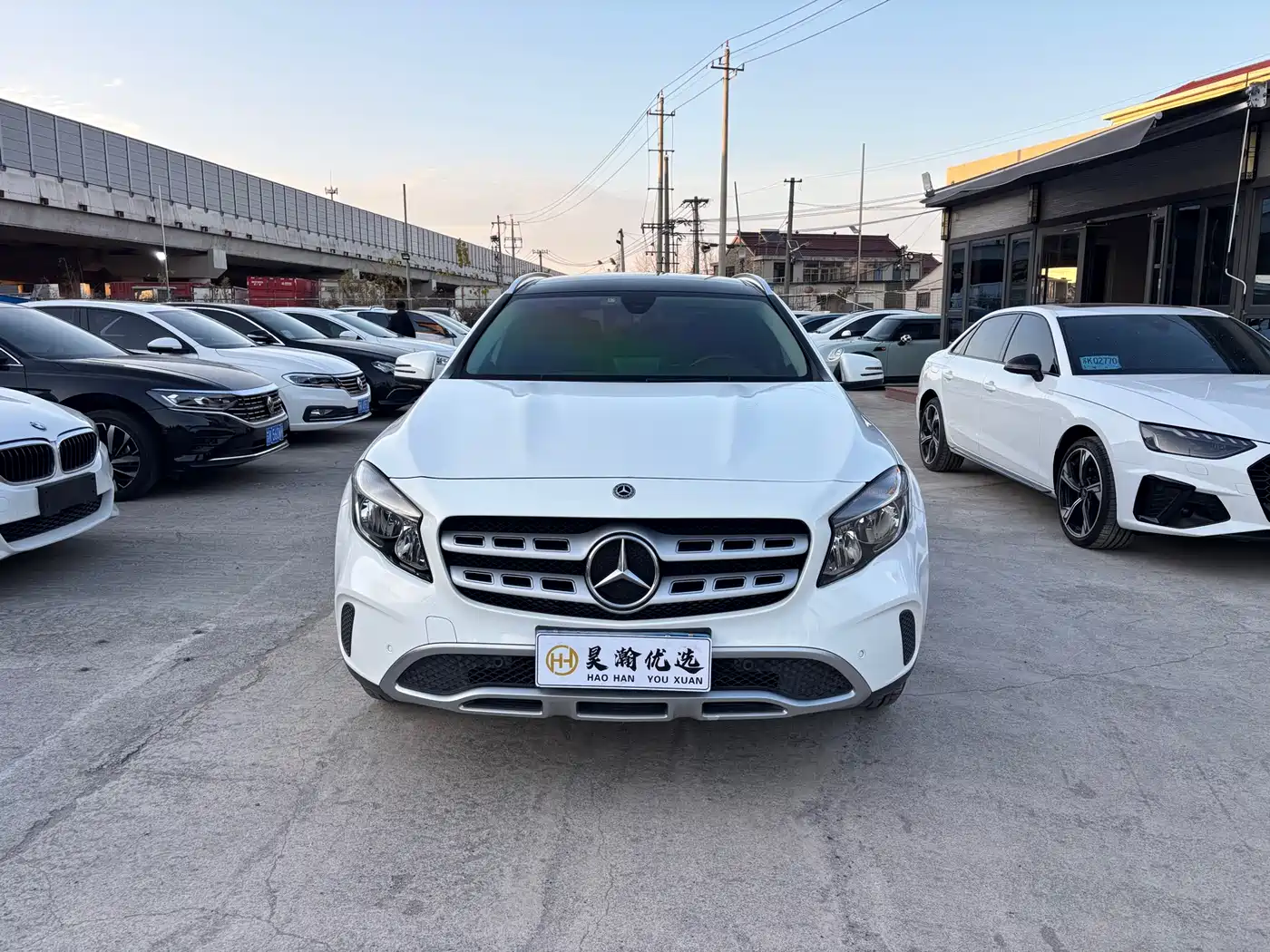 Mercedes-Benz GLA 2018 GLA 200 Dynamic фото 2