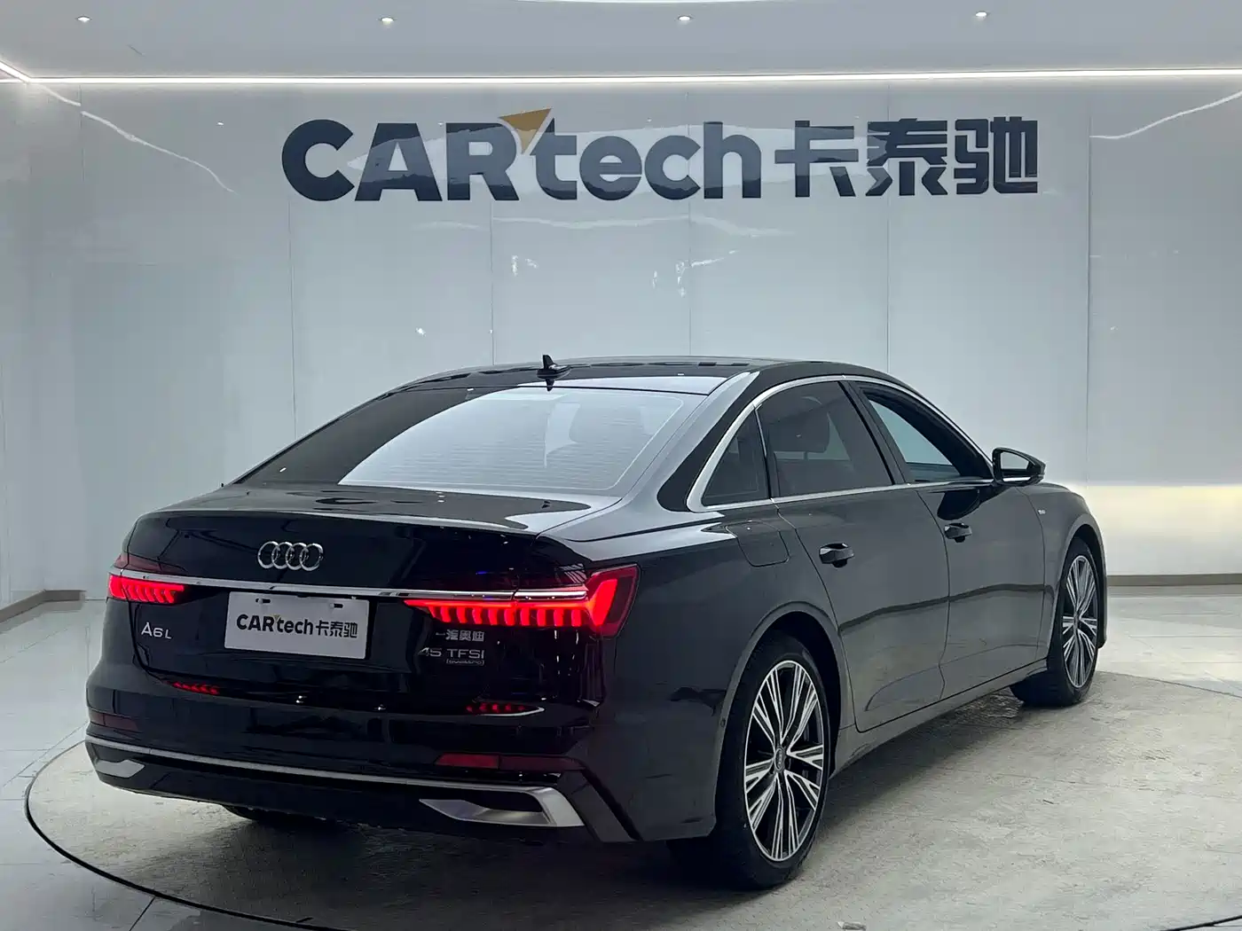 Audi A6L 2024 45 TFSI quattro Premium Dynamic фото 8