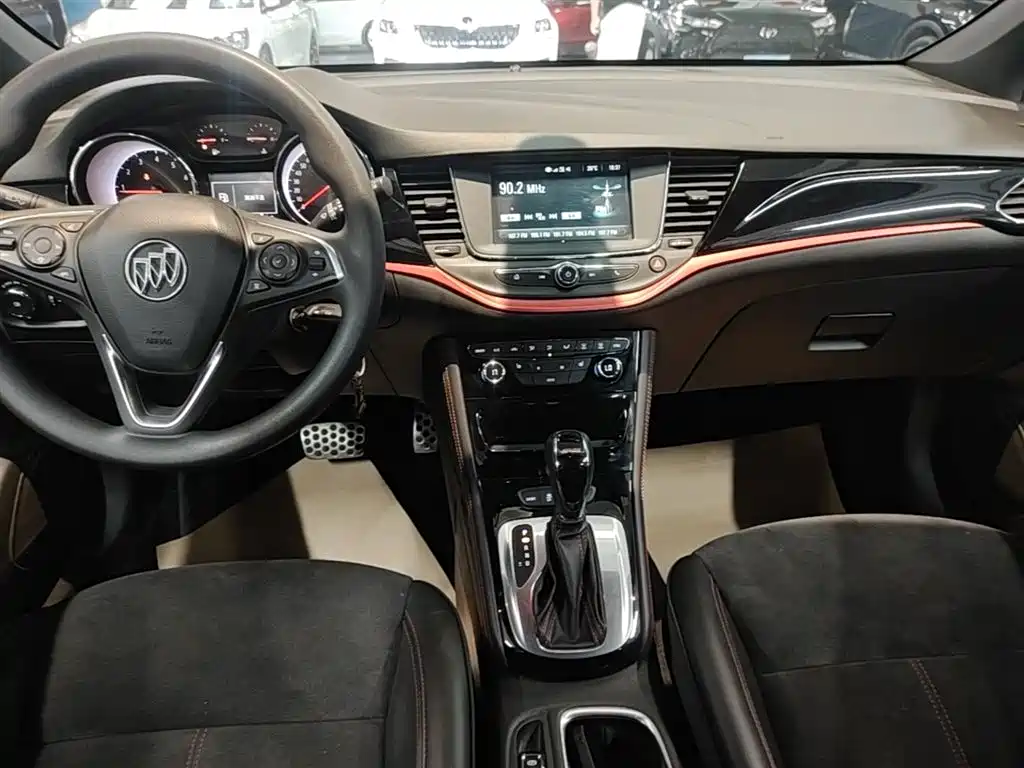 Buick Verano 2018 Hatchback GS 20T Dual Clutch Leading фото 14