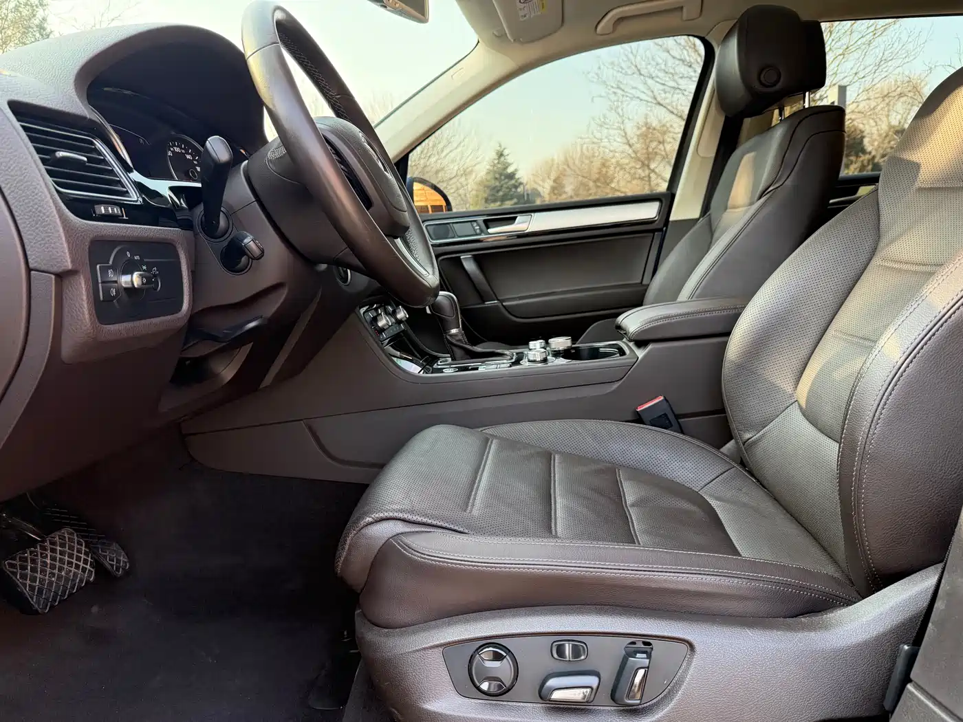Volkswagen Touareg 2017 3.0TSI Explorer Edition фото 5