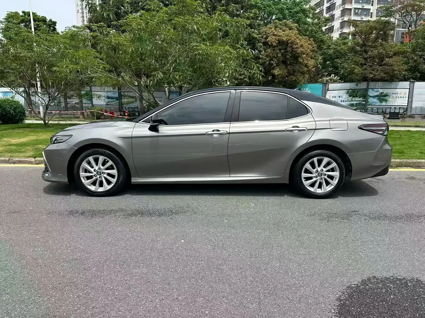 Toyota Camry 2021 2.0G Luxury Edition фото 17
